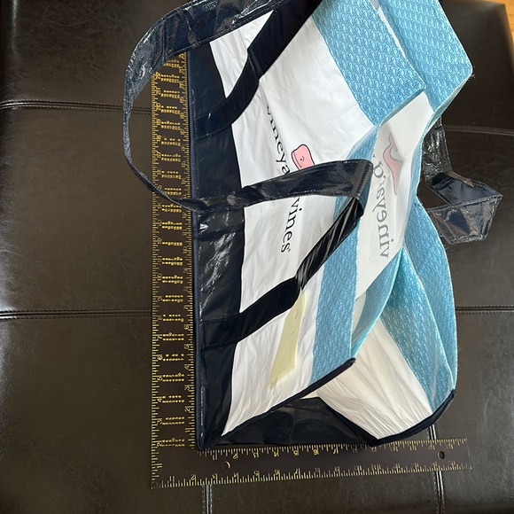 Vineyard Vines totes 2 for $20 - Picture 4 of 15